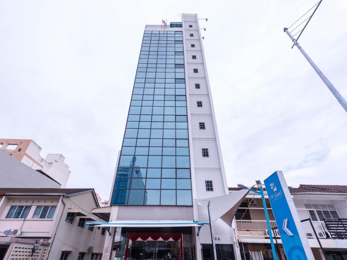 Oyo 89421 Pp Island Hotel George Town Exteriör bild